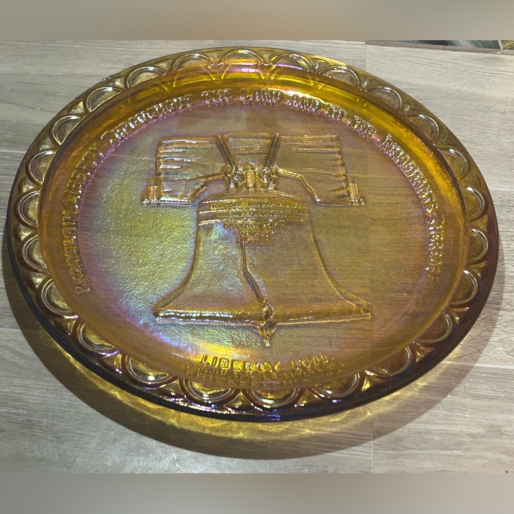 Vintage Indiana Glass Gold Carnival Glass American Bicentennial Liberty Bell